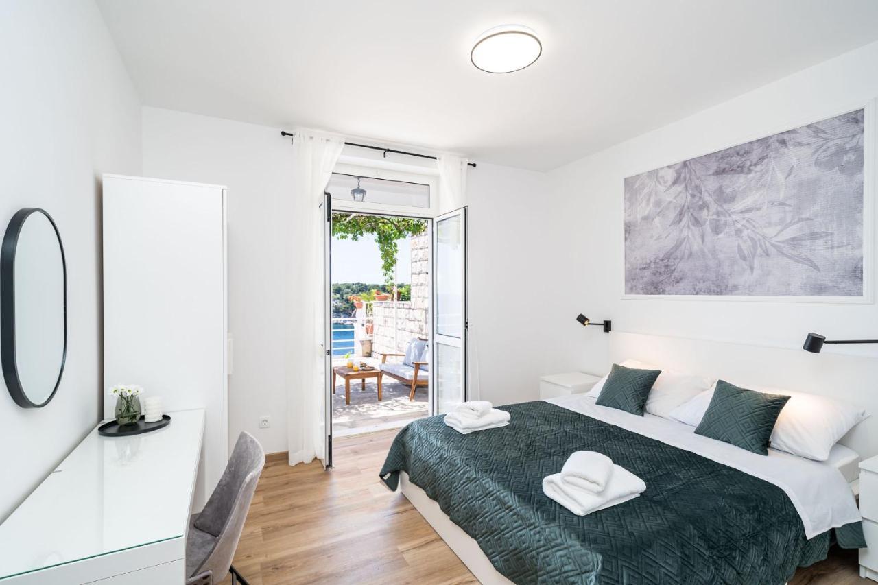 Apartments Nina & Paula - Apartment Nina Stikovica Luaran gambar