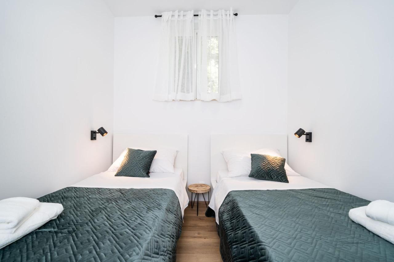 Apartments Nina & Paula - Apartment Nina Stikovica Luaran gambar